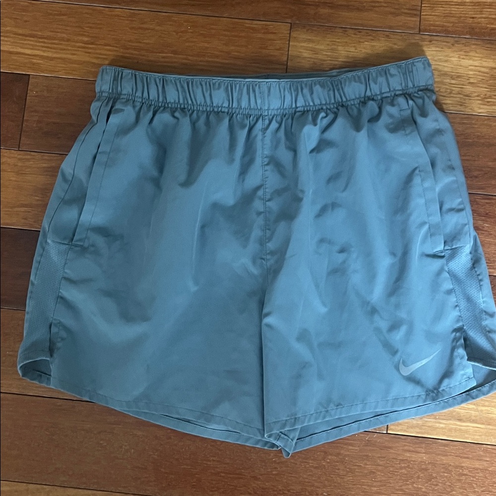 Nike Mens Dri-FIT Challenger 5" Brief-Lined Versatile Shorts Sz Medium - Picture 3 of 8
